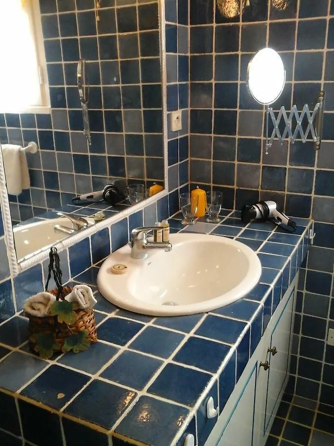 Vents D'Anges Bed & Breakfast Sainte-Cecile-les-Vignes France