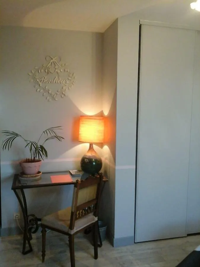 Vents D'Anges Bed & Breakfast Sainte-Cecile-les-Vignes 4*,